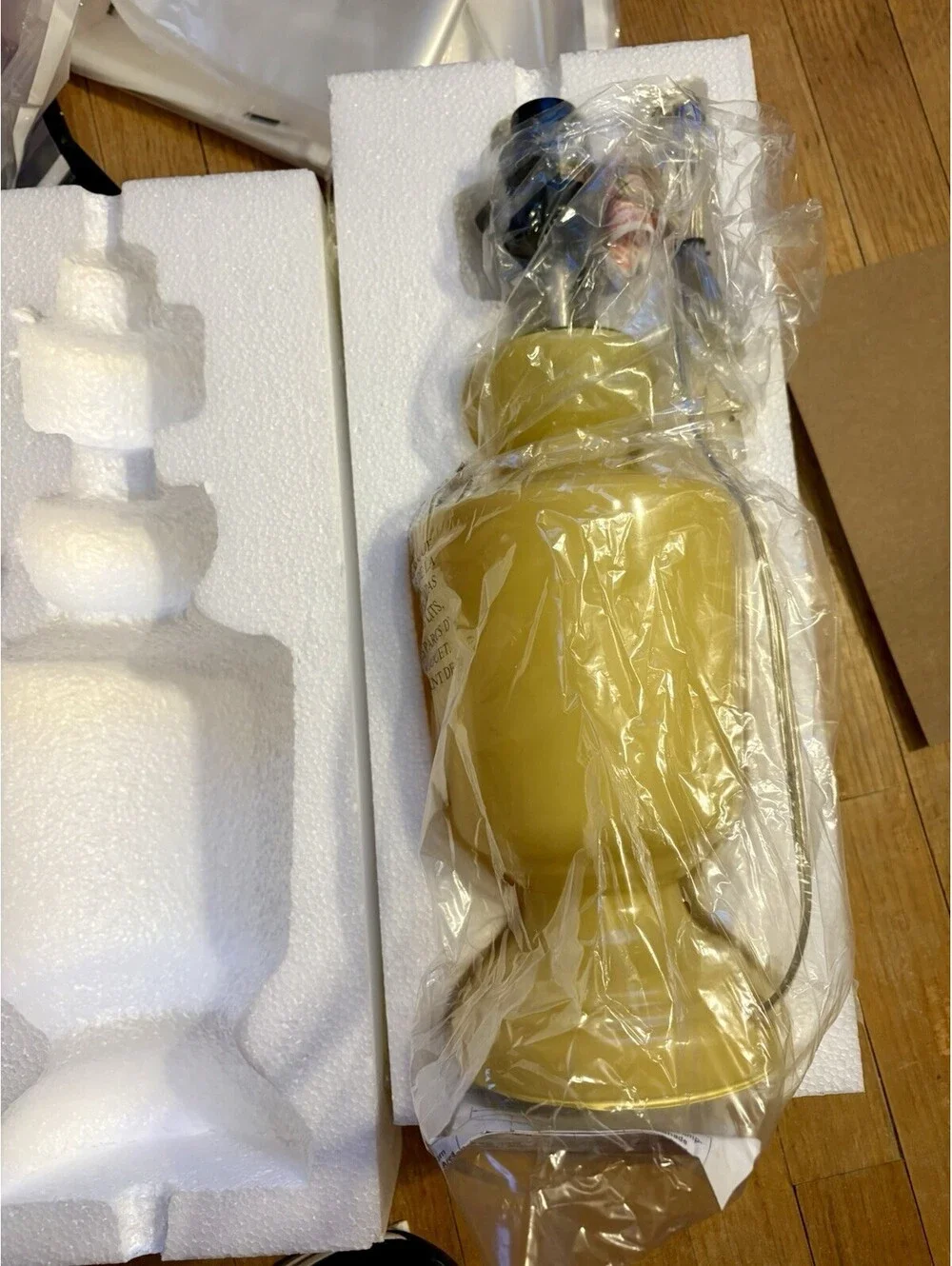 Pair Of  Jinya Jindian 2015 Yellow Glossy Lamps. New